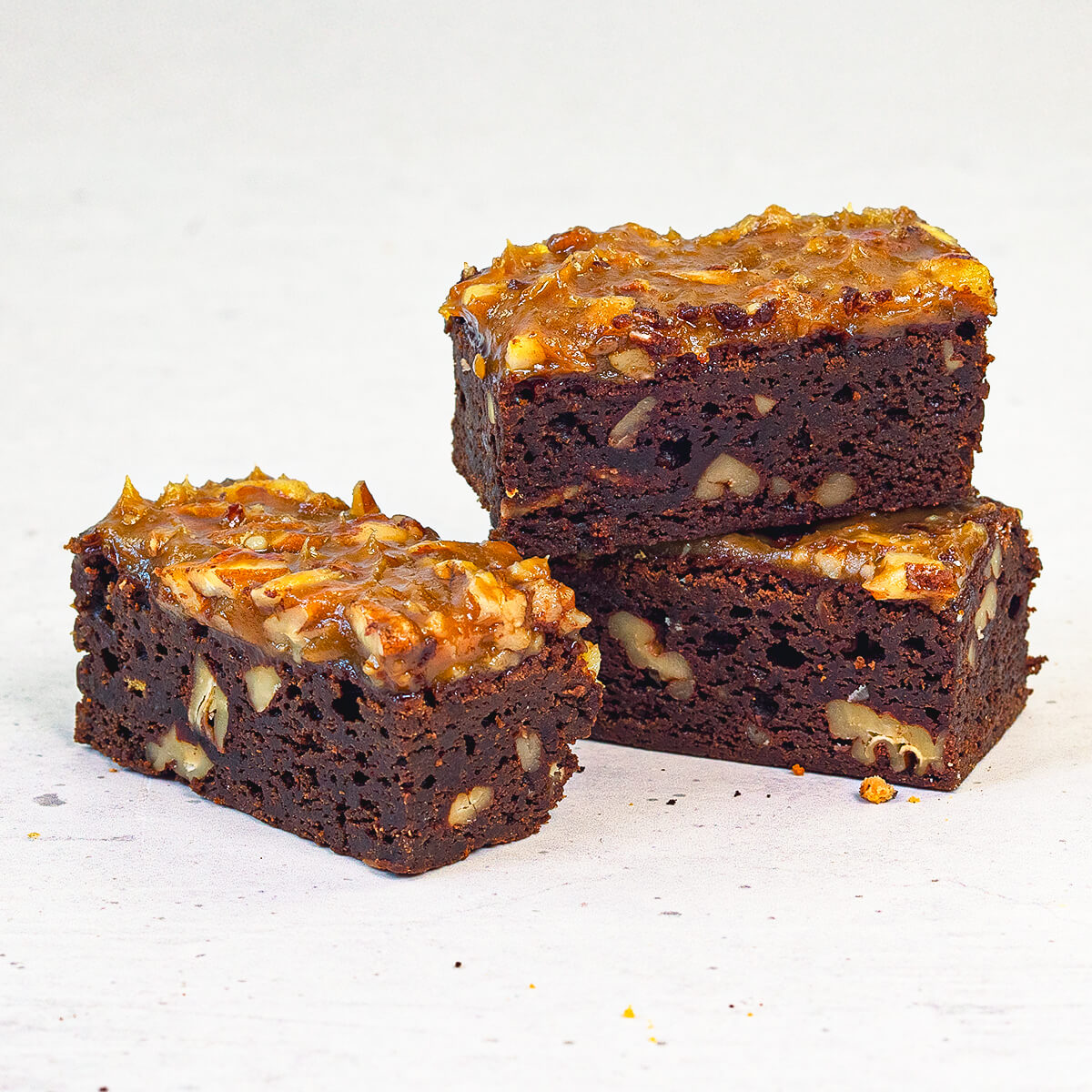 Buy Alstons Salted Caramel and Pecan Brownies online